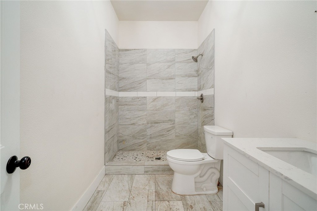 1414 N Las Palmas Avenue Property Photo 54