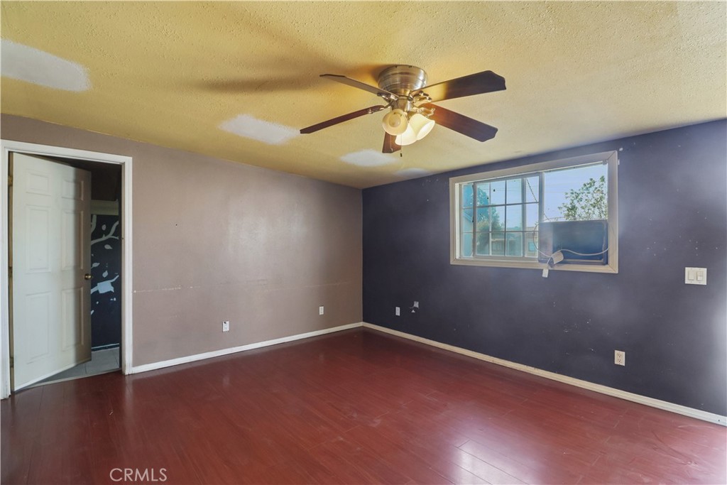 8181 Date Street Property Photo 6