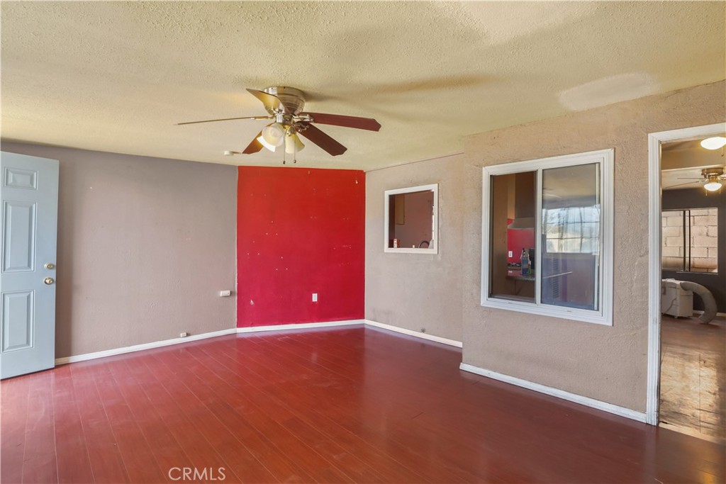 8181 Date Street Property Photo 7