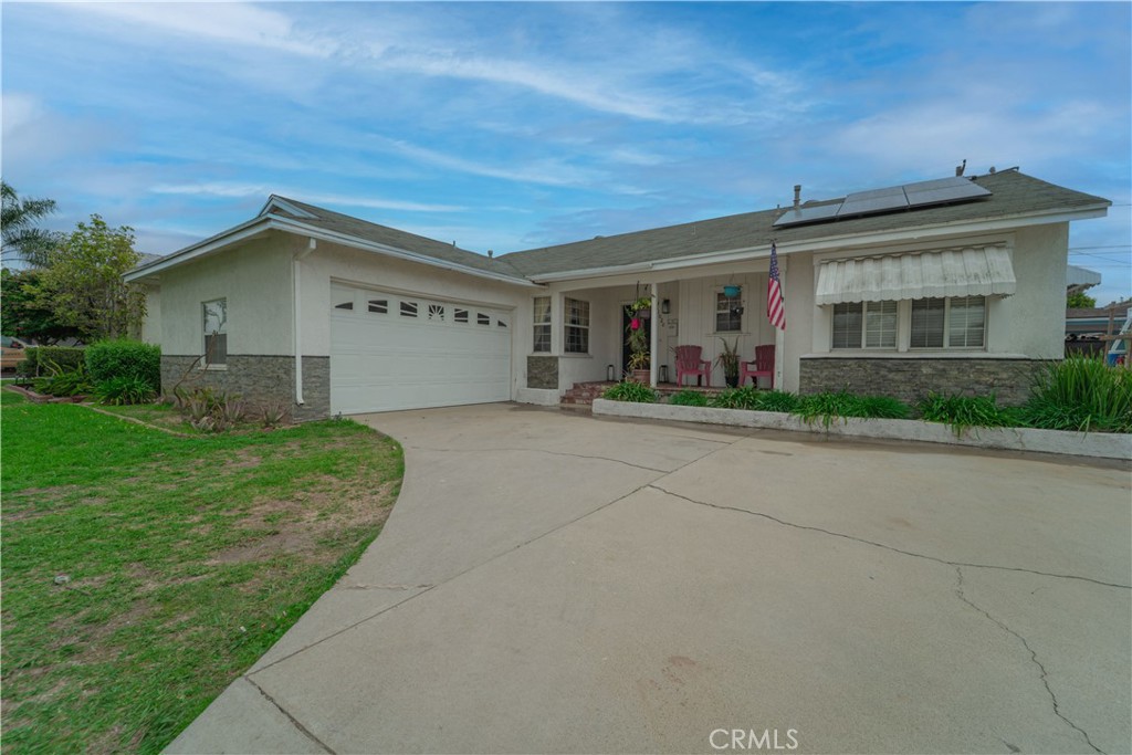 11020 Theis Avenue Property Photo