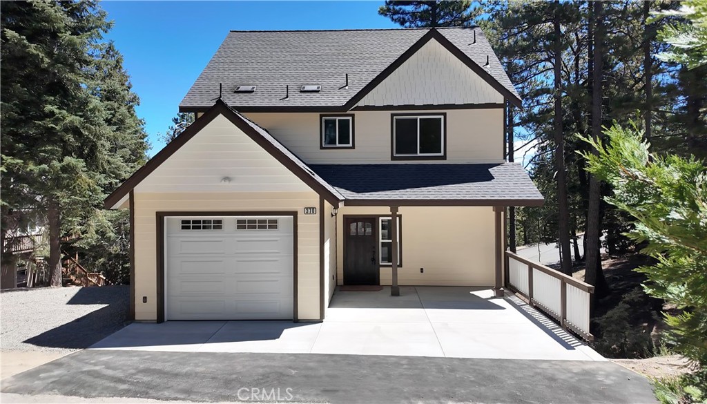 370 Auburn Drive Property Photo