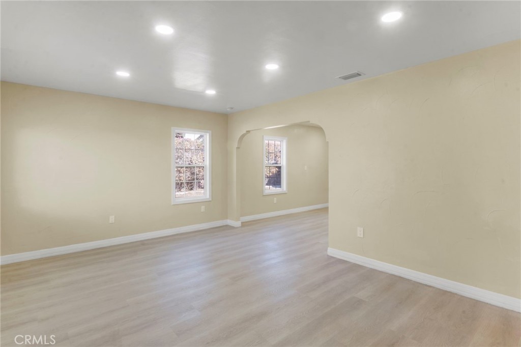 7907 Juniper Avenue Property Photo 7