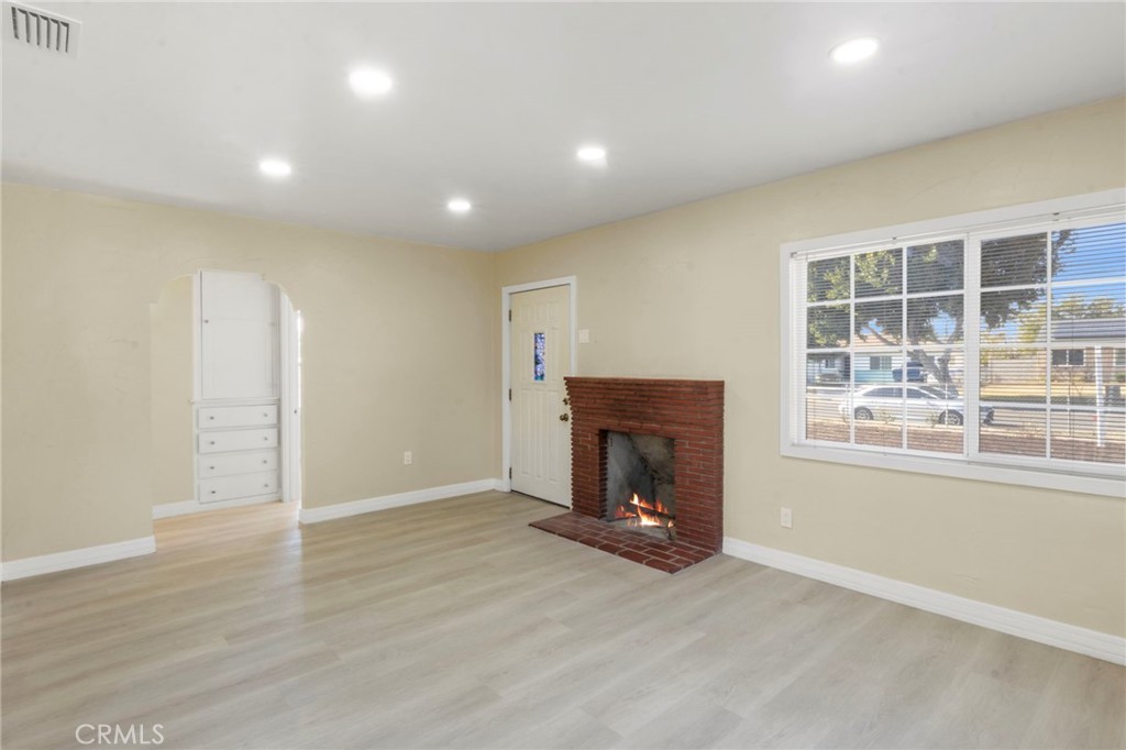 7907 Juniper Avenue Property Photo 10