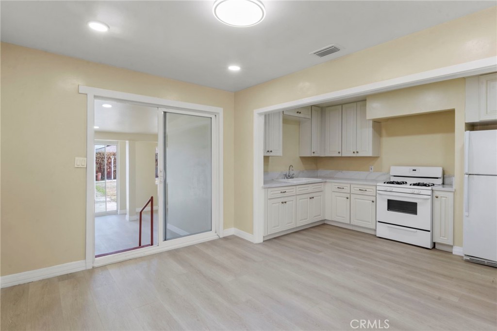 7907 Juniper Avenue Property Photo 11
