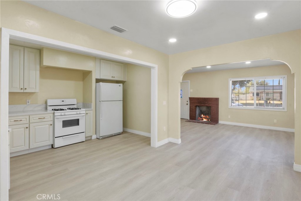 7907 Juniper Avenue Property Photo 12