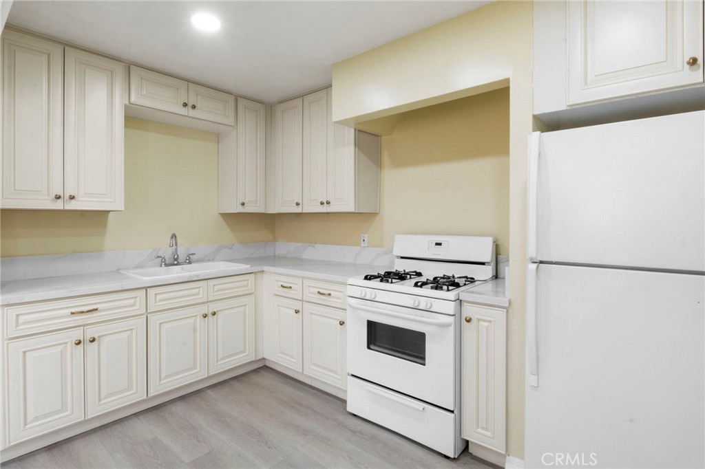 7907 Juniper Avenue Property Photo 14