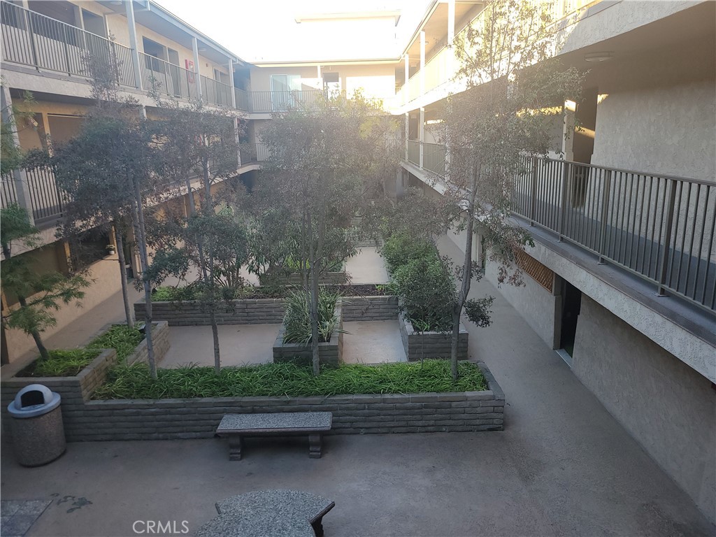 2501 Redondo Beach Blvd 208 Property Photo