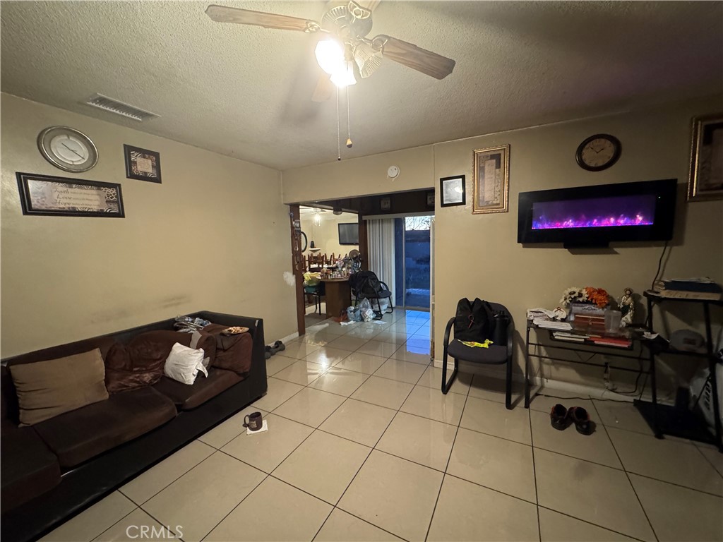 9096 Elm Avenue Property Photo 9