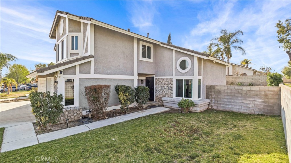 4394 Carmelina Street Property Photo 5