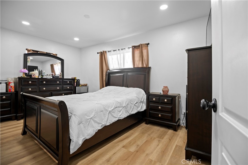 6271 Argyle Ave Property Photo 11