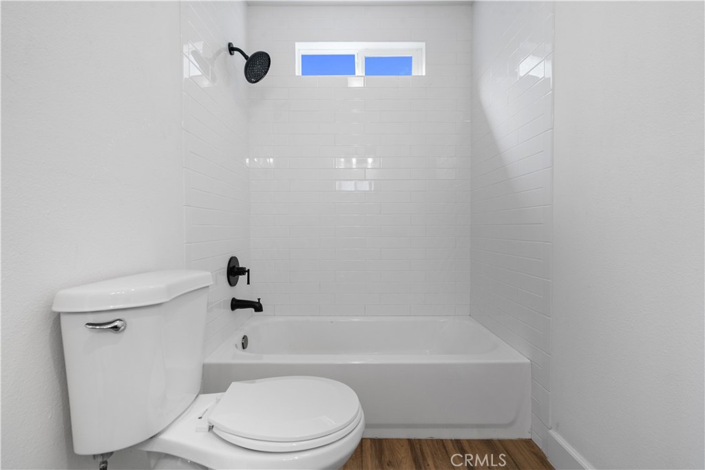 17127 Longmeadow Avenue Property Photo 16