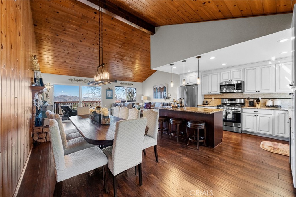 1430 Sequoia Drive Property Photo 1