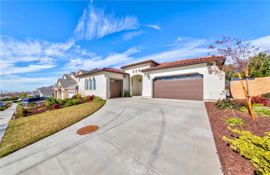 12430 Altura Drive Property Photo 3