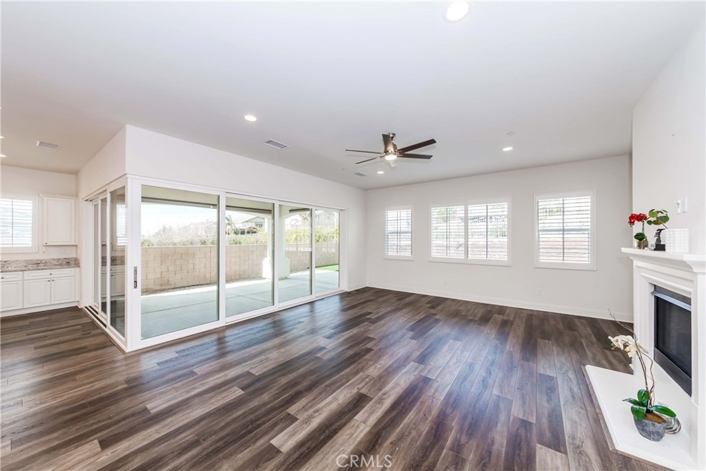 12430 Altura Drive Property Photo 15