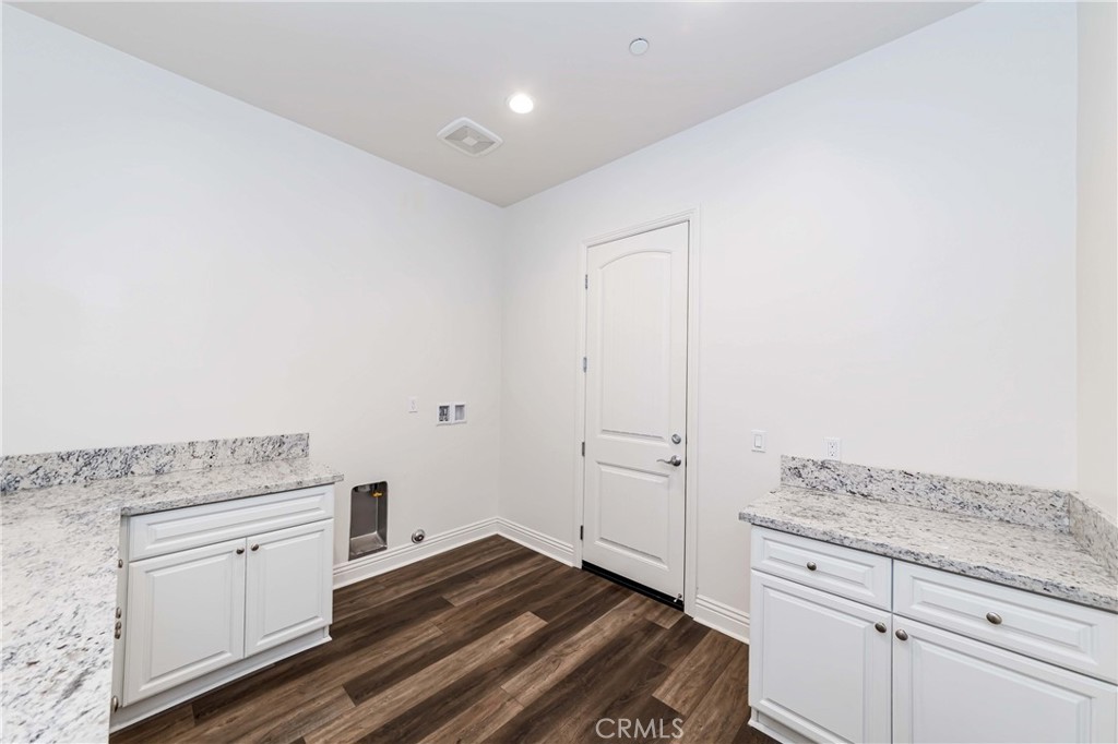12430 Altura Drive Property Photo 27