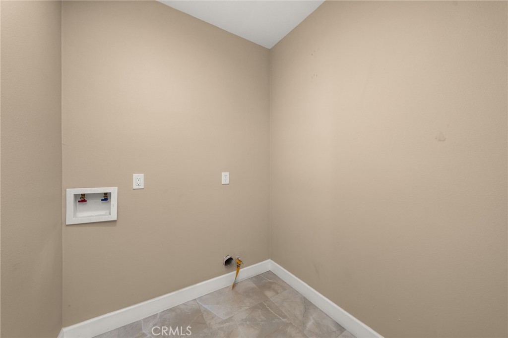 566 N Marvin Property Photo 22
