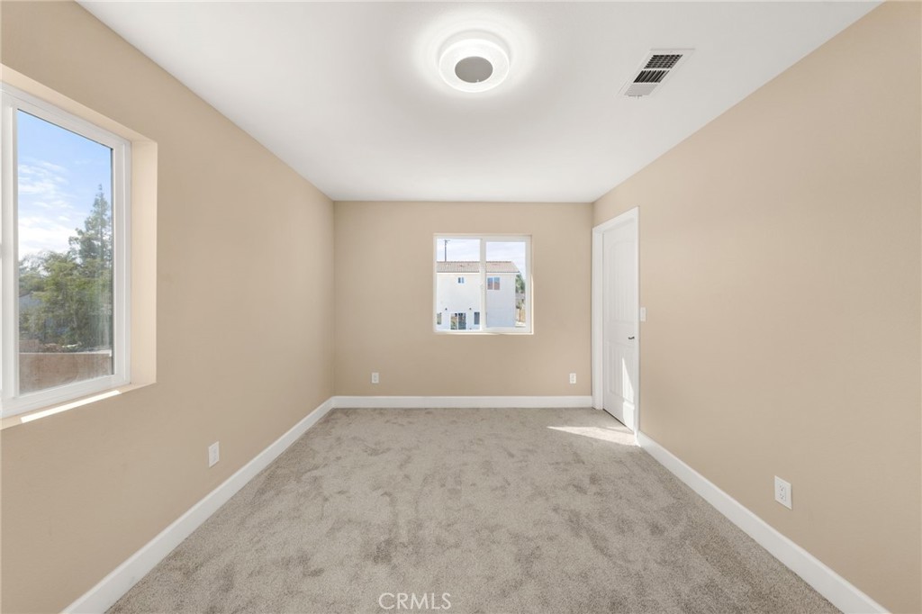 566 N Marvin Property Photo 29