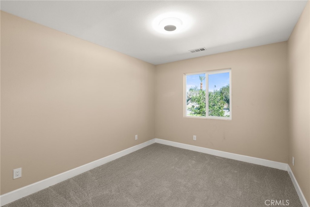 566 N Marvin Property Photo 32