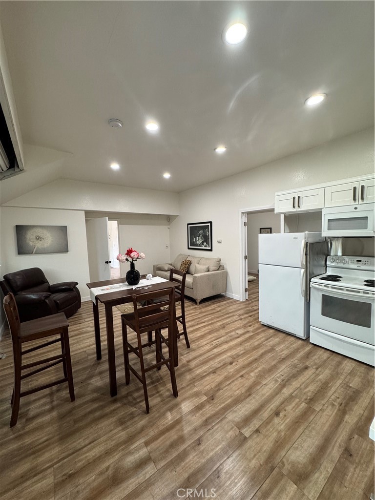 6937 Perris Hill Park Road Property Photo 5