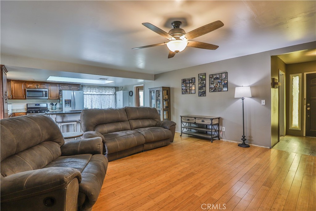 137 Condor Drive Property Photo 3