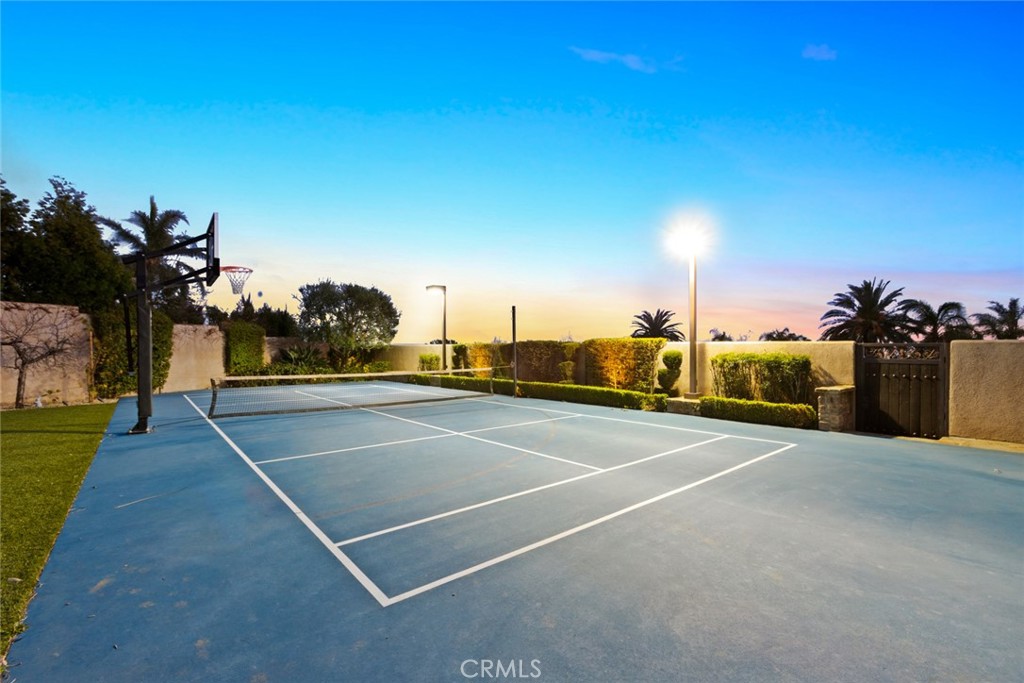 5096 Calypso Court Property Photo 9
