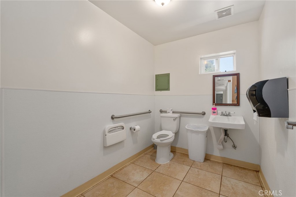 37400 Falling Springs Road Property Photo 30