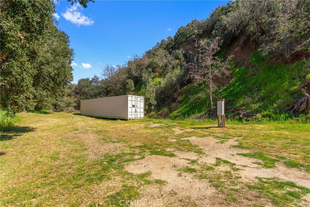 37400 Falling Springs Road Property Photo 48