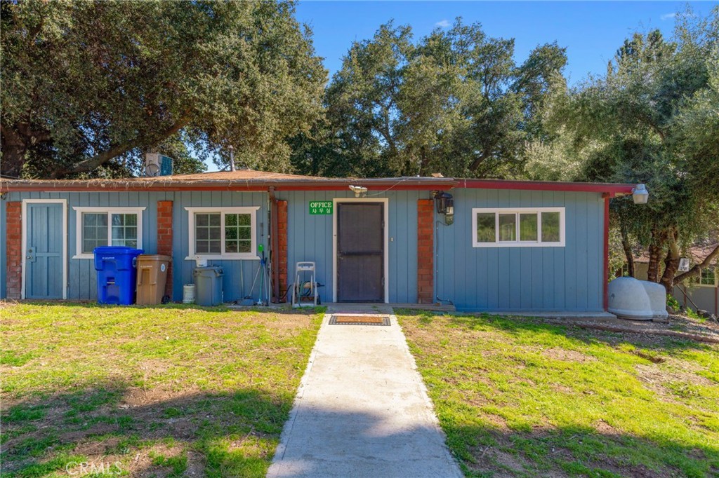 37400 Falling Springs Road Property Photo 67