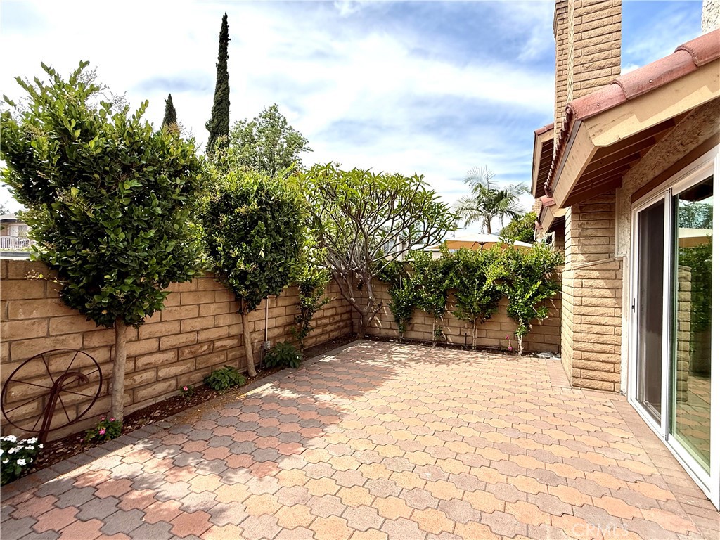 1430 E Foothill Boulevard Property Photo 15