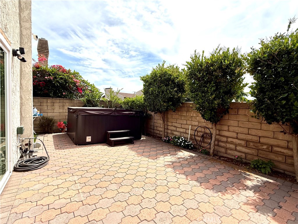 1430 E Foothill Boulevard Property Photo 16