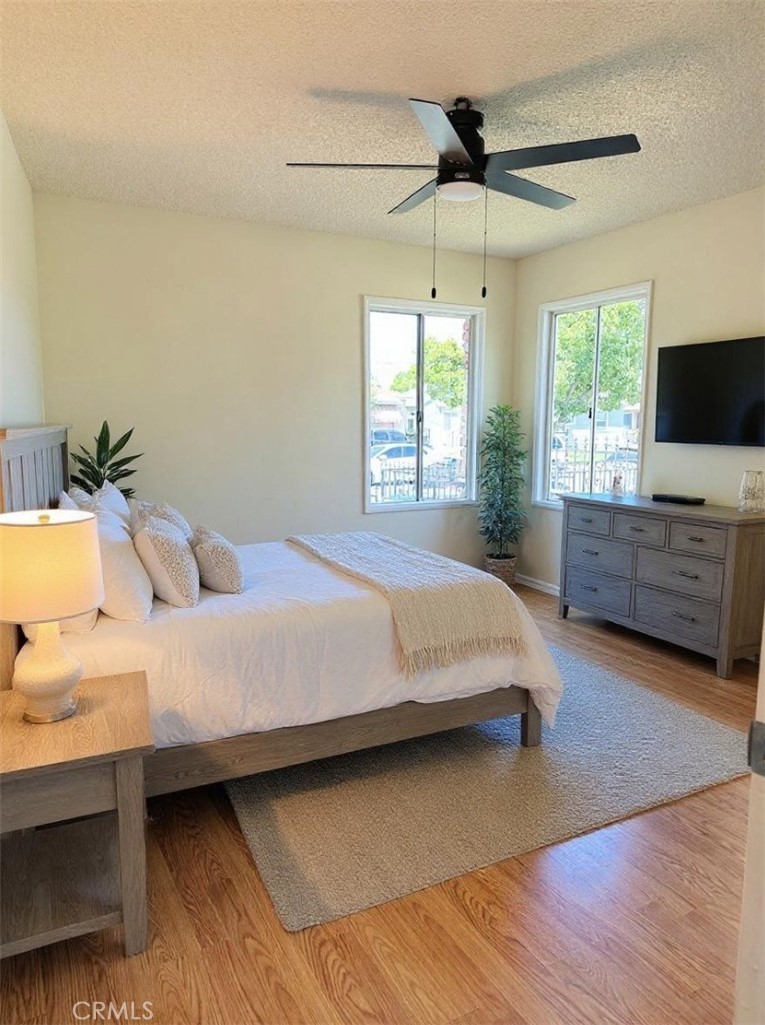 2441 W Repetto Avenue Property Photo 15