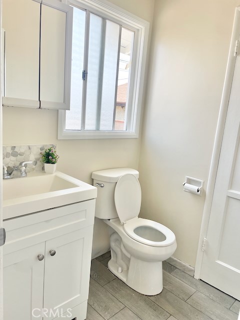 2441 W Repetto Avenue Property Photo 17