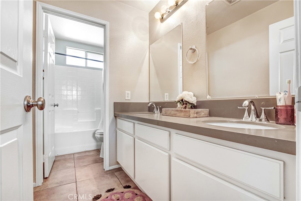2523 S Melissa Way Property Photo 18