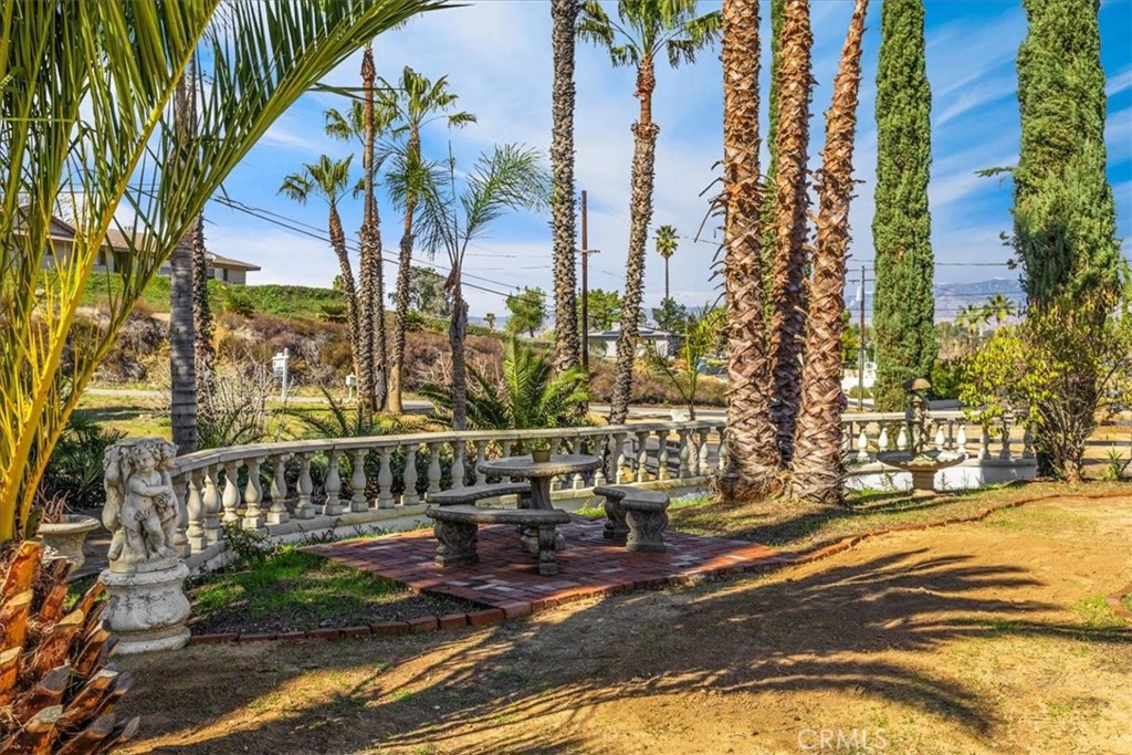 31511 Alta Vista Drive Property Photo 5