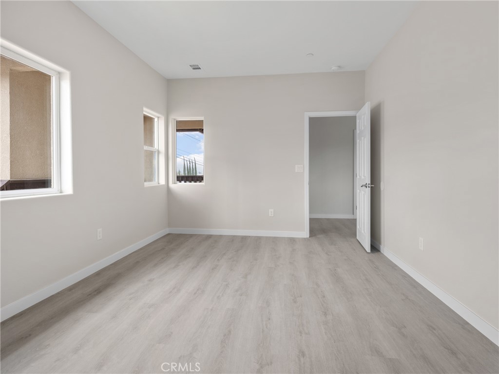 8411 Buckthorn Avenue Property Photo 19