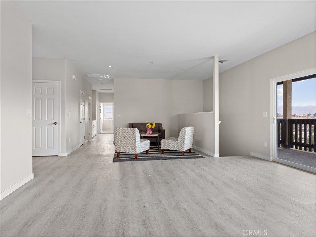 8411 Buckthorn Avenue Property Photo 24
