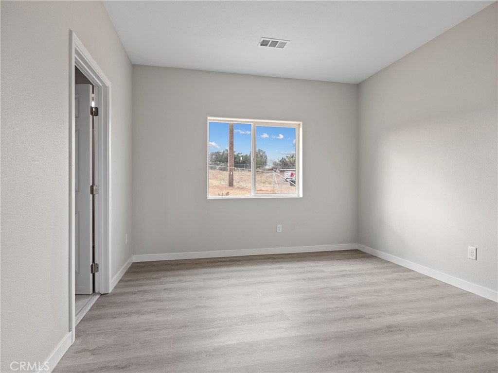 8411 Buckthorn Avenue Property Photo 36