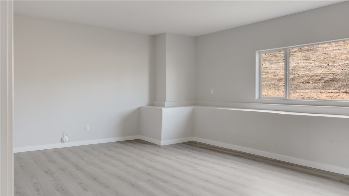8411 Buckthorn Avenue Property Photo 71