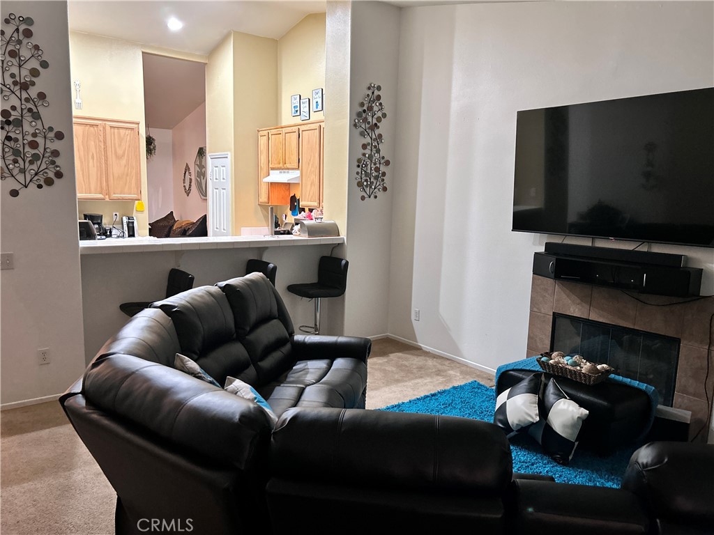 10313 Orchard Avenue Property Photo 4