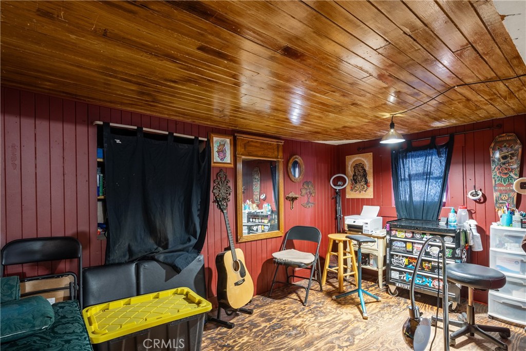 292 Grandview Property Photo 41