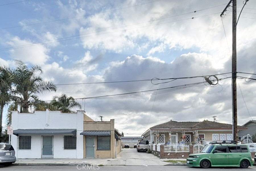 3544 Granada Avenue Property Photo