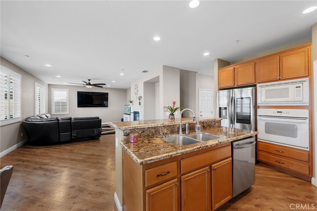 7532 Foxtail Lane Property Photo 8
