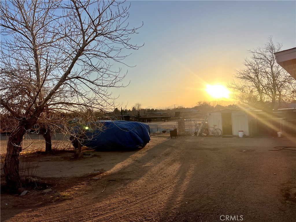 18007 Willow Property Photo 5