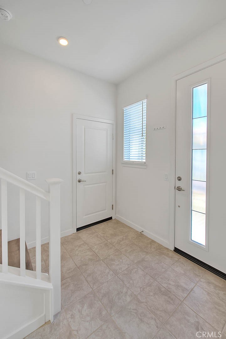 11013 Skyglow Drive Property Photo 6