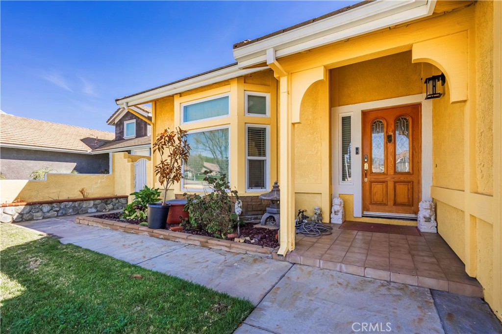 6147 Diamond Avenue Property Photo 2