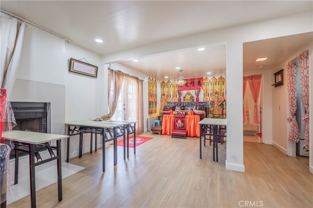 6147 Diamond Avenue Property Photo 6