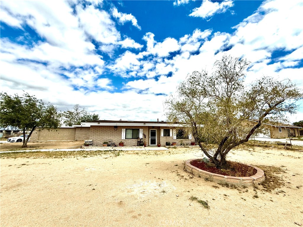 9850 Arroyo Avenue Property Photo 1