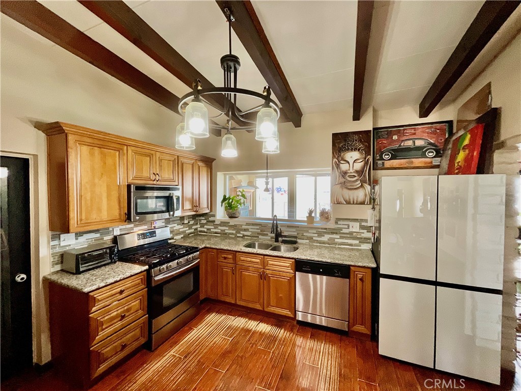 9850 Arroyo Avenue Property Photo 11