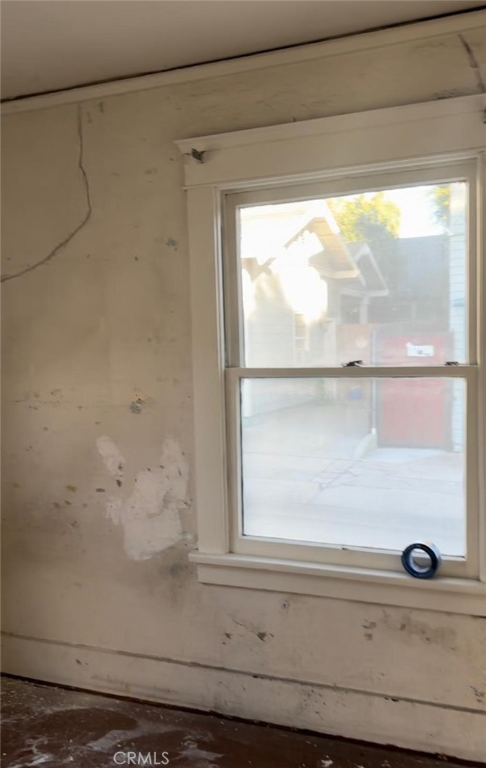 7052 Bright Avenue Property Photo 29