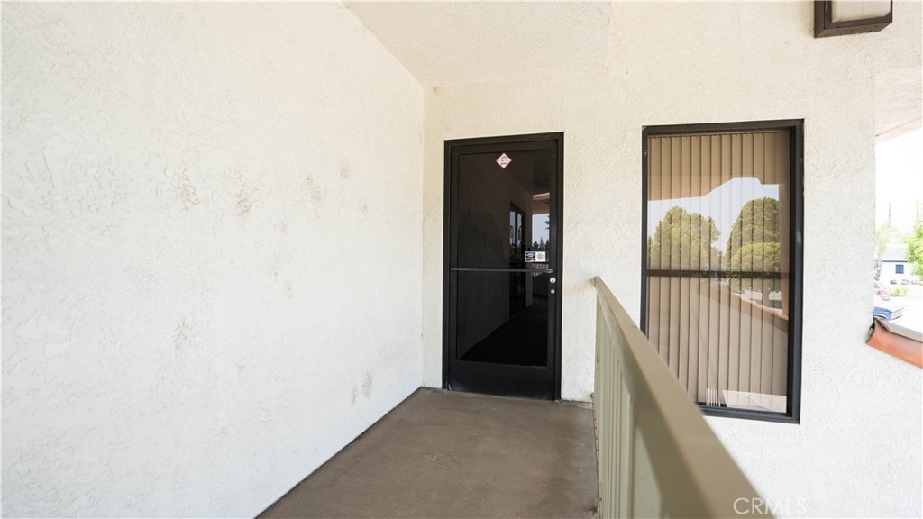 303 W Foothill Boulevard 17 Property Photo 17